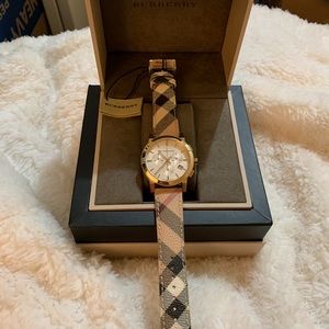 burberry bu9752